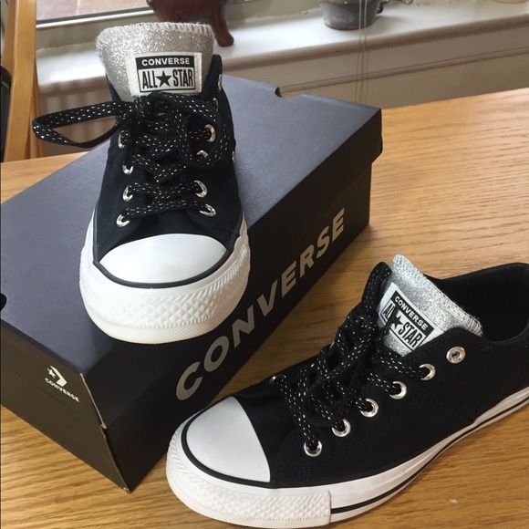 converse silver glitter low tops
